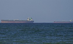 Iran đe dọa tấn công các tàu đang tiến vào eo biển Hormuz