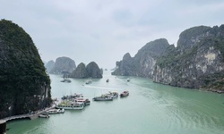 Siết chặt quản lý, tăng cường y tế bảo đảm an toàn trên Vịnh Hạ Long