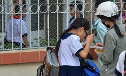Lịch học kín ngày, trẻ ăn như thế nào để đủ năng lượng?
