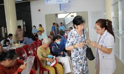 TPHCM: Doanh nhân góp ‘phần mềm’ để y tế cơ sở chạm tới người yếu thế