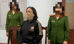 Khởi tố nữ chủ quán bán cà phê giả