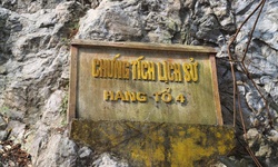 Hang Hỏa Tiễn - nơi 33 thanh niên xung phong hóa thành bất tử