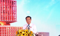 TPHCM khởi công loạt ‘siêu dự án’, lãnh đạo cam kết tháo gỡ đến cùng vướng mắc cho doanh nghiệp