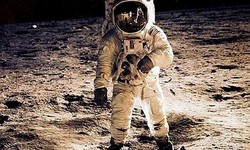 Vì sao các nhà du hành không hạ cánh xuống Mặt Trăng trong lần khám phá vũ trụ lần này?