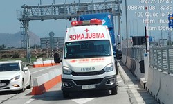 Phạt 39 triệu đồng đối với tài xế và chủ xe cứu thương chạy 'lụi' trên cao tốc