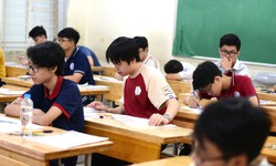 Chỉ tiêu tuyển sinh lớp 10 Hà Nội có 'dễ thở' hơn năm trước?