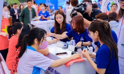 Việt Nam lần đầu tổ chức 'Ngày sức khỏe toàn dân': Long Châu và Bayer cùng ngành y tế đẩy lùi gánh nặng đột quỵ trong cộng đồng, bắt đầu từ sự chủ động