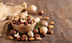 6 loại hạt bất ngờ cung cấp protein cao nhất