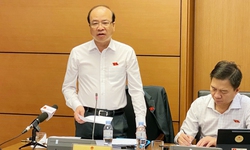 Đề xuất tăng cường nhân lực, hạ tầng khi phân quyền hộ tịch về cấp xã