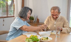 Nguyên tắc 5 đủ 3 giảm giúp người trung niên kéo dài tuổi thọ