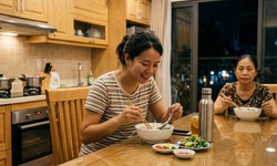 Điều gì xảy ra với cơ thể khi thường xuyên ăn tối muộn?