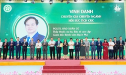 Thứ trưởng Đỗ Xuân Tuyên: Điều làm nên thương hiệu Bạch Mai chính là đội ngũ cán bộ tận tụy, giàu y đức