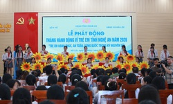 Trẻ em cần được bảo vệ cả ngoài đời thực lẫn trên không gian mạng