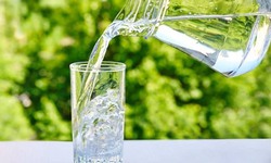 Cảnh giác mất nước, rối loạn điện giải mùa nắng nóng và cách phòng ngừa