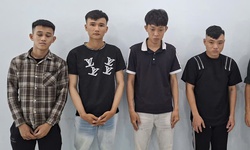 Khởi tố, bắt tạm giam 4 thanh niên dùng dao, vỏ chai bia đánh người gây thương tích
