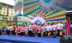Lan tỏa yêu thương đến trẻ em yếu thế tại 'Ngày hội kết nối nhân ái vì trẻ em' ở Hà Nội