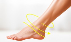 Hướng dẫn xoay cổ chân 5 phút mỗi ngày giúp tăng tuần hoàn, giảm cứng khớp