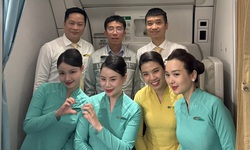 Giữa tầng mây của chặng bay Hà Nội - Paris, bác sĩ Bạch Mai kịp thời cứu hành khách