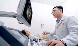 Mô hình mới tại Vinmec Hạ Long xóa cảnh 'may rủi' trong phát hiện ung thư phụ khoa