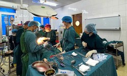 Sau bữa sáng, người đàn ông bất ngờ sốc mất máu vì căn bệnh cực hiếm