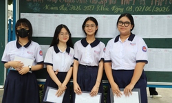 TPHCM: Phụ huynh thấp thỏm, thí sinh quyết tâm trong kỳ thi lớp 10 lớn nhất từ trước tới nay