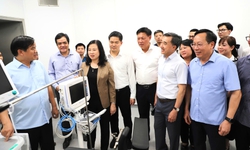 Bộ trưởng Đào Hồng Lan: Quyết tâm đưa Cơ sở 2 Bệnh viện Bạch Mai vào hoạt động trong cuối tháng 6