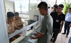 Đề xuất không đổi bằng lái cho người chưa nộp phạt vi phạm giao thông