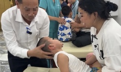 Sở Y tế Hà Nội vào cuộc vụ 'tiến sĩ nắn chỉnh xương' ở Y Đức Vương chữa trẻ chậm nói
