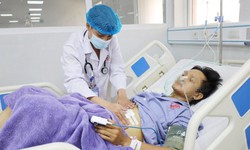 Phối hợp thần tốc giữa công an và bác sĩ cứu người đàn ông thủng tạng nguy kịch