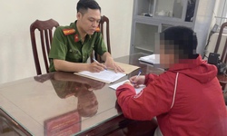 Công an Hà Nội xác minh vụ cô gái trẻ bị shipper hành hung