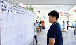 Điểm thi lớp 10 đang phúc khảo, có nên xác nhận nhập học trường trúng tuyển?