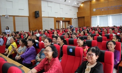 Đưa kiến thức y khoa từ hội trường chuyên môn đến khu dân cư TPHCM