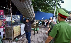 Sau phản ánh, hồ Định Công được kiểm tra, chấn chỉnh trật tự đô thị