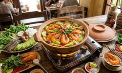 Vì sao lẩu tôm bầu là món ăn lý tưởng trong mùa hè?