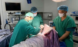 Phẫu thuật thành công tháo phương tiện kết hợp xương đòn tại y tế cơ sở