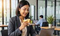 8 thói quen âm thầm hại sức khỏe, nhiều người mắc mà không biết
