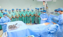 Khi một sự ra đi thắp lên nhiều sự sống