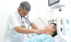 Được cứu sống sau vụ ngạt khí tại trang trại nuôi lợn, các nạn nhân xúc động cảm ơn bác sĩ Bệnh viện Bạch Mai cơ sở Ninh Bình