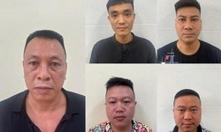 5 người đang 'nặn 3 cây' thì công an ập vào bắt quả tang