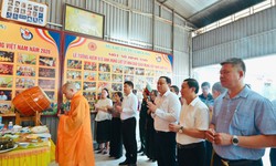 Dâng hương tưởng niệm 555 nhà báo liệt sĩ
