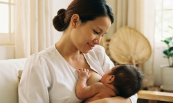 Nuôi con bằng sữa mẹ hoàn toàn trong 6 tháng đầu: Lợi ích vô giá và những ngộ nhận thường gặp