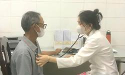 COVID-19 và cúm mùa có dấu hiệu tăng, Bộ Y tế lưu ý 6 đối tượng nguy cơ cao diễn biến nặng khi mắc