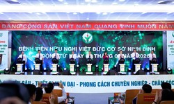 Thủ tướng: Bệnh viện Việt Đức, Bạch Mai cơ sở Ninh Bình phải trở thành trung tâm chuyên sâu ngang tầm khu vực