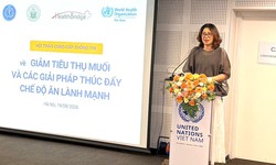 Giảm muối, thúc đẩy chế độ ăn lành mạnh để phòng bệnh từ sớm