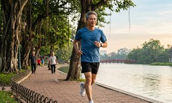Nam giới sau tuổi 50 chỉ chạy bộ có giúp cải thiện mỡ máu?