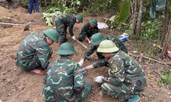 Phát hiện 4 hài cốt liệt sĩ cùng nhiều di vật gần Thành cổ Quảng Trị