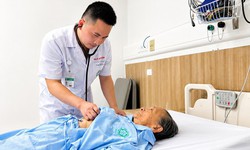 Chạy đua với 'tử thần' trong đêm, cứu trái tim của cụ bà 94 tuổi