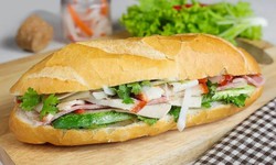 Bộ Y tế vào cuộc vụ nhiều người nghi ngộ độc thực phẩm sau ăn bánh mì ở Gia Lai