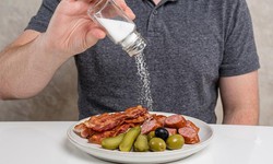 4 loại thực phẩm cần hạn chế để kiểm soát huyết áp hiệu quả