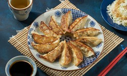 Thêm lựa chọn tiện lợi cho bữa ăn gia đình với Gyoza Nhật Bản